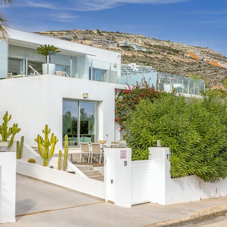 Villa Yansa by Abahana Villas - Villa - 29