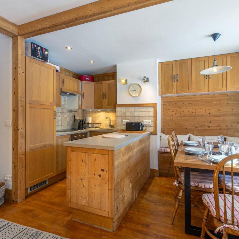 Appartement cocooning skis aux pieds avec terrasse Sud, Wi-Fi et équipements complets - FR-1-694-28 - Appartamento - 7
