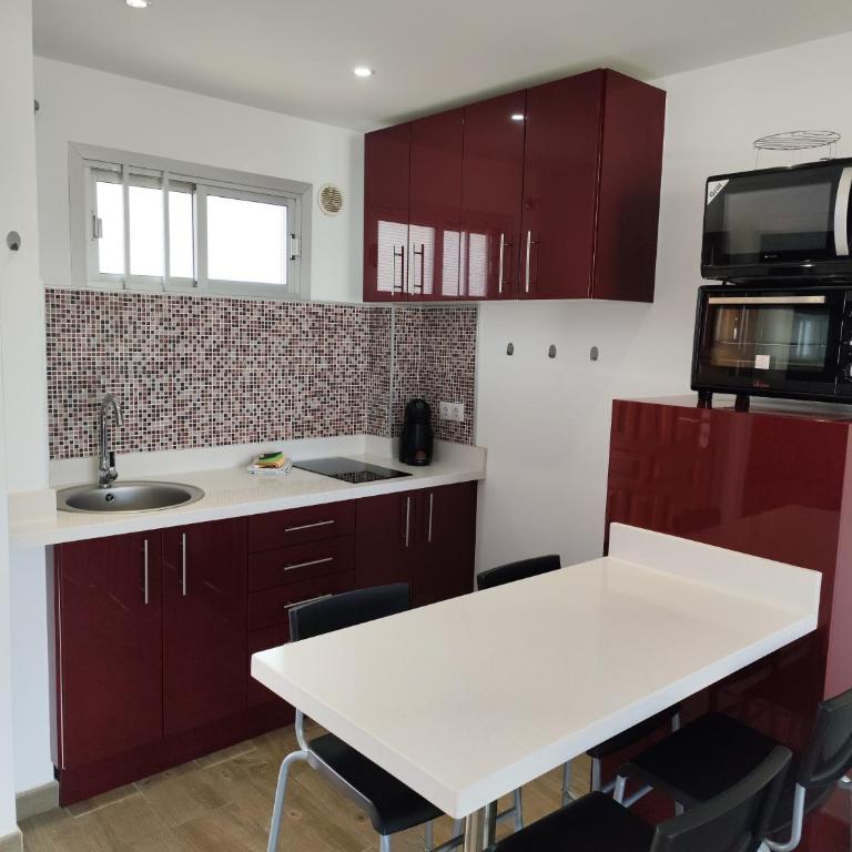 Playa del Ingles D&M near Yumbo - One-Bedroom Apartment - 6