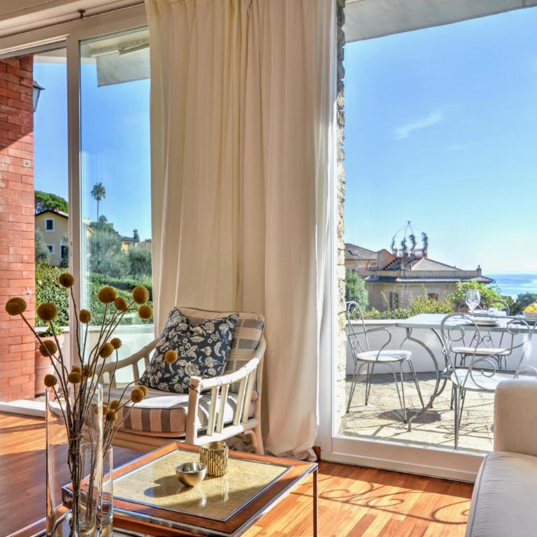 Bellavista Eight - Elegante appartamento vista mare con giardino e posto auto privato - 4 posti letto - Appartamento con 2 Camere da Letto - 2
