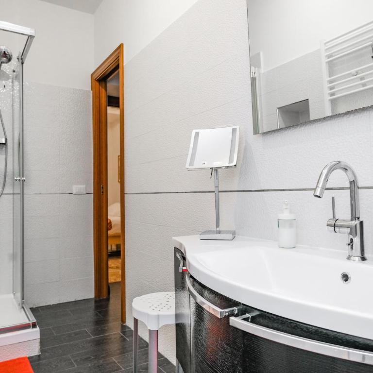 Art Apartment Rome City Center - Appartamento con 1 Camera da Letto - 7