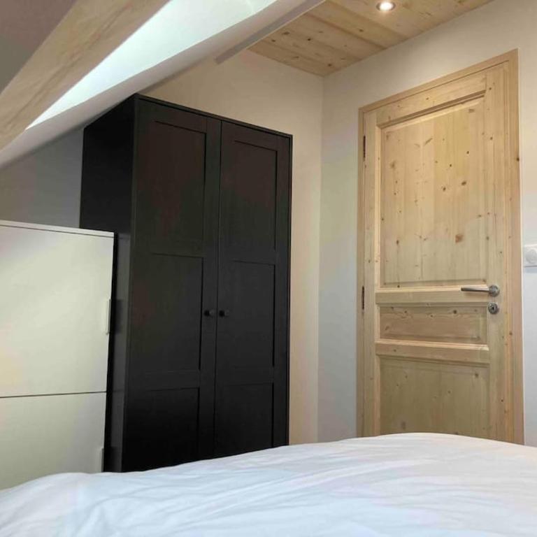 Appartement refait à neuf dans villa - Two-Bedroom Apartment - 13