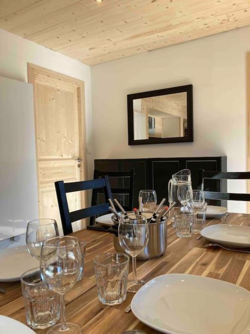 Appartement refait à neuf dans villa - Two-Bedroom Apartment - 22