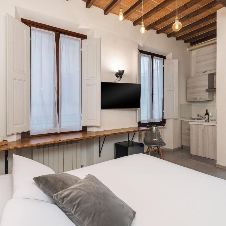 Roped Rooms Florence - Camera Matrimoniale Economy - 1