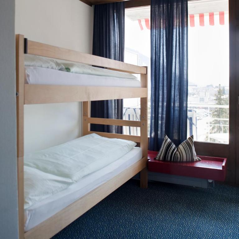 Hotel Montana by Mountain Hotels - Zweibettzimmer mit Dusche - 1