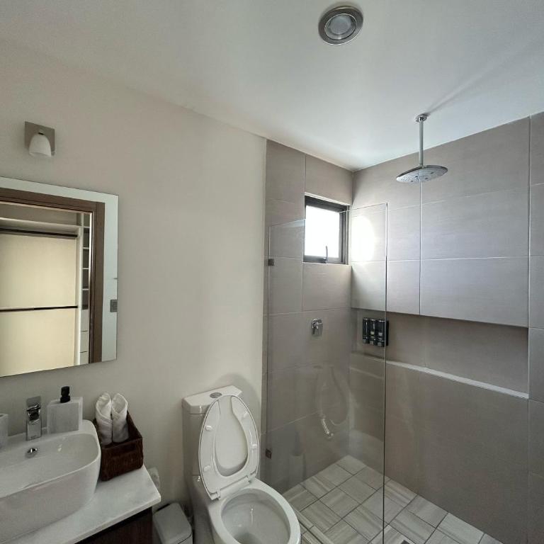 Malecón Love - Two-Bedroom Apartment - 33