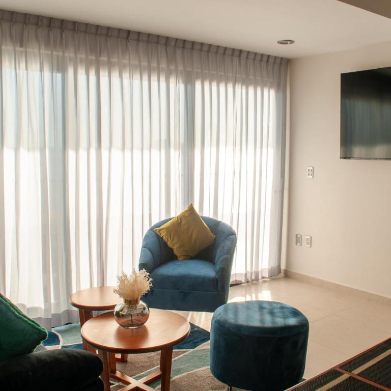 Malecón Love - Two-Bedroom Apartment - 11