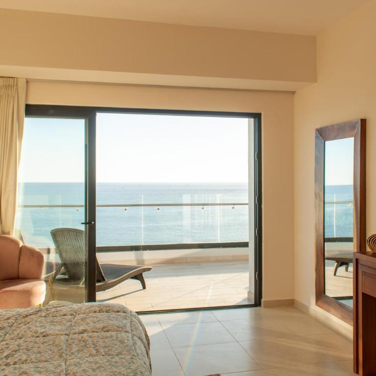 Malecón Love - Two-Bedroom Apartment - 15