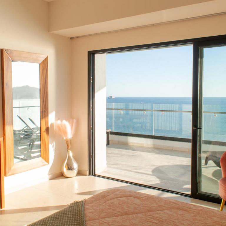 Malecón Love - Two-Bedroom Apartment - 21