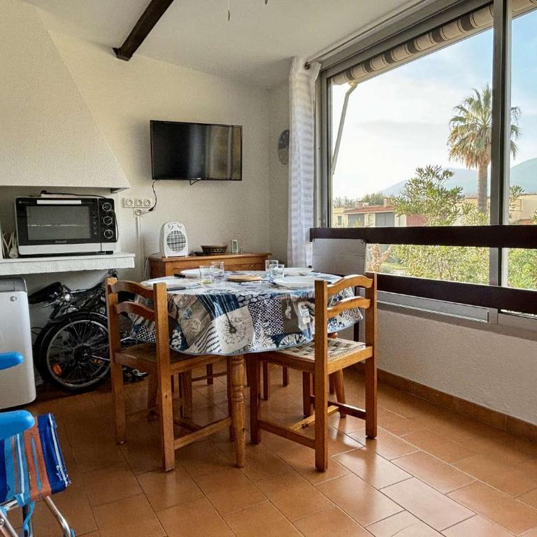 Appartement studio - 4 personnes AR590-1019 - Appartement - 4