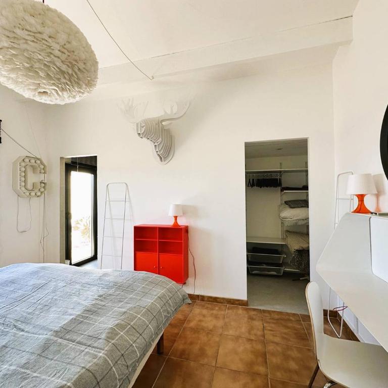 Villa Cosy pour 6 personnes avec piscine privée et vue panoramique sur les îles et les collines à La Londe les Maures - Three-Bedroom Vacation Home - 10