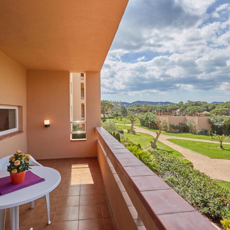 Apartaments Golf Mar - Apartamento de 2 dormitorios (4 adultos) - 9