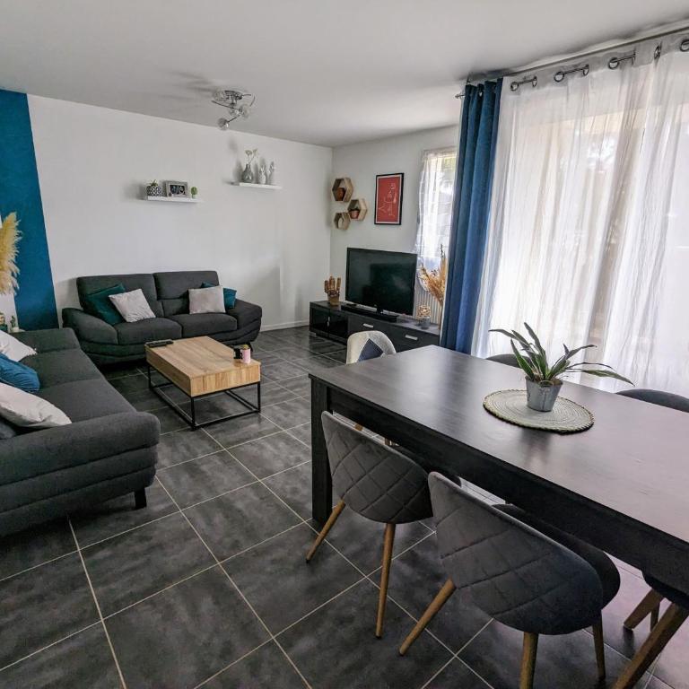 Appartement idéal circuit des 24h du Mans - Apartment mit 2 Schlafzimmern - 1