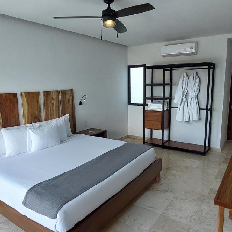 Hotel B10 - Distinctive Hotel- - Deluxe Double Room - 1