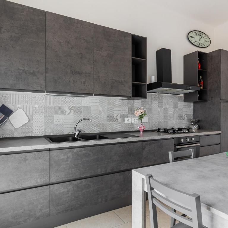 San Felice 136 By Bologna District - Two-Bedroom Apartment - 12
