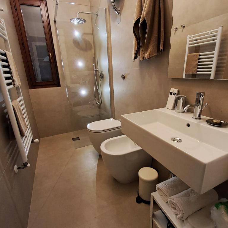A Casa IDA - Two-Bedroom Apartment - 34
