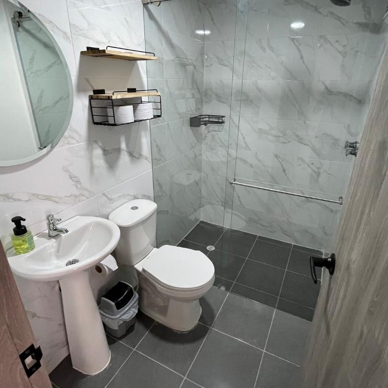Moderno apartamento en ubicación privilegiada Cerca de todo lo que necesitas - Apartamento de 2 dormitorios - 26