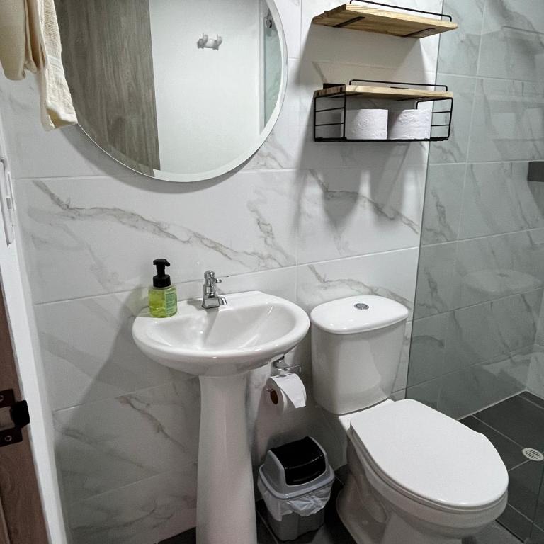 Moderno apartamento en ubicación privilegiada Cerca de todo lo que necesitas - Apartamento de 2 dormitorios - 28