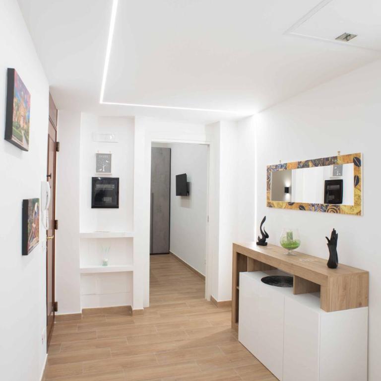 Yris House - Two-Bedroom Apartment - 21