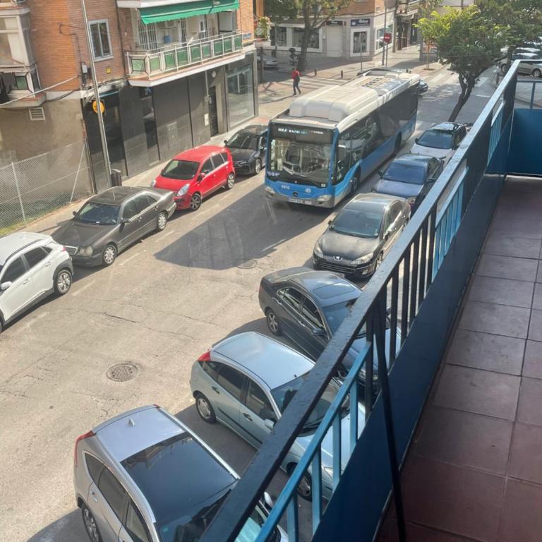 Piso para trabajo contraviesa - Apartamento de 3 dormitorios - 6