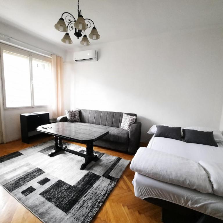 Sarajevo apartments in New Sarajevo city - Apartment with Balcony - 3