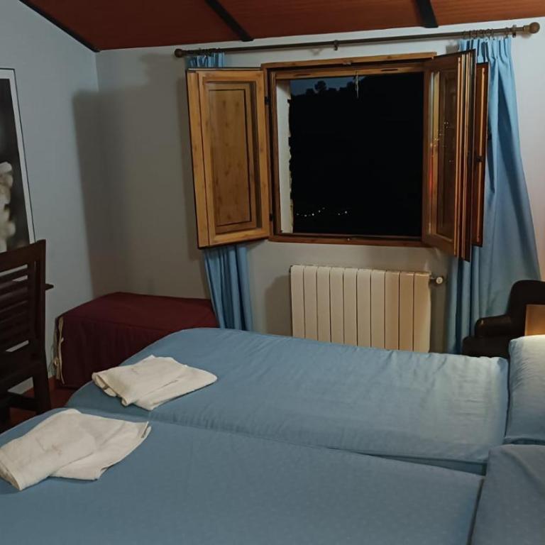 Dulce Posada - Habitación Doble con cama supletoria - 2 camas - 6