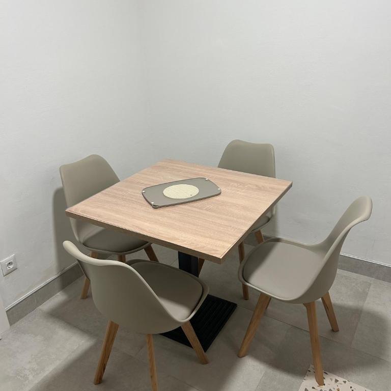 Center Point Sarajevo - Two-Bedroom Apartment - 21