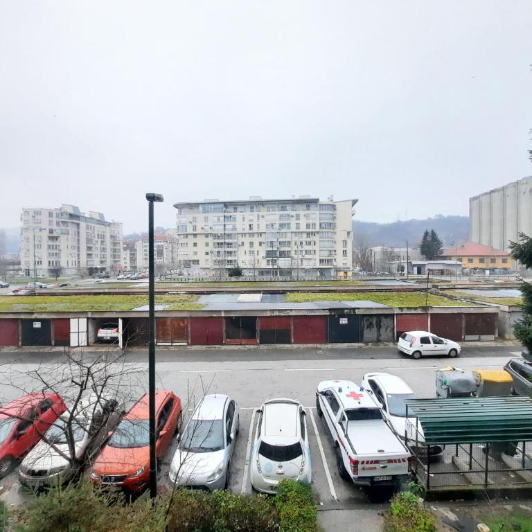 Sarajevo apartments in New Sarajevo city - Apartment with Balcony - 16