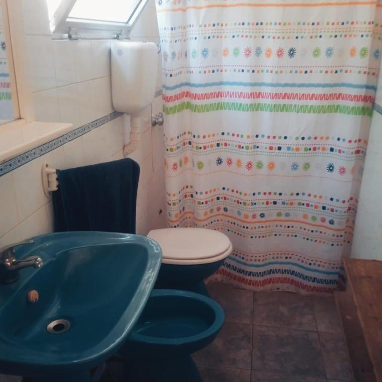 casa y monoambiente Britopolis - Casa de 3 dormitorios - 8