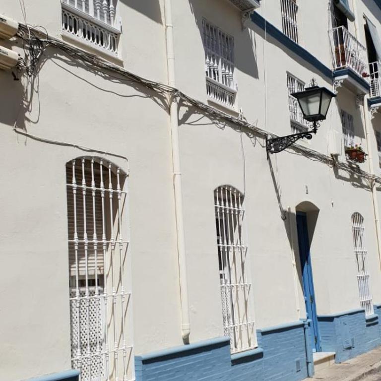 Alameda Center - Two-Bedroom Apartment - 11