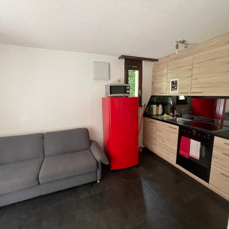 3 Minuten vom Bahnhof-Apartment - Apartamento - 9