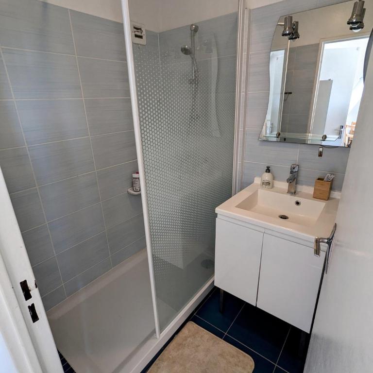 Appartement vue sur mer et accès direct à la plage - Apartamento de 1 dormitorio - 11