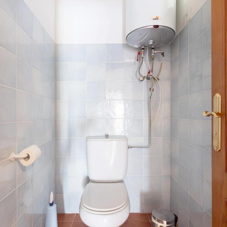 Oceanfront Apt in Private Villa - Next to the Beach - One-Bedroom Apartment - 25