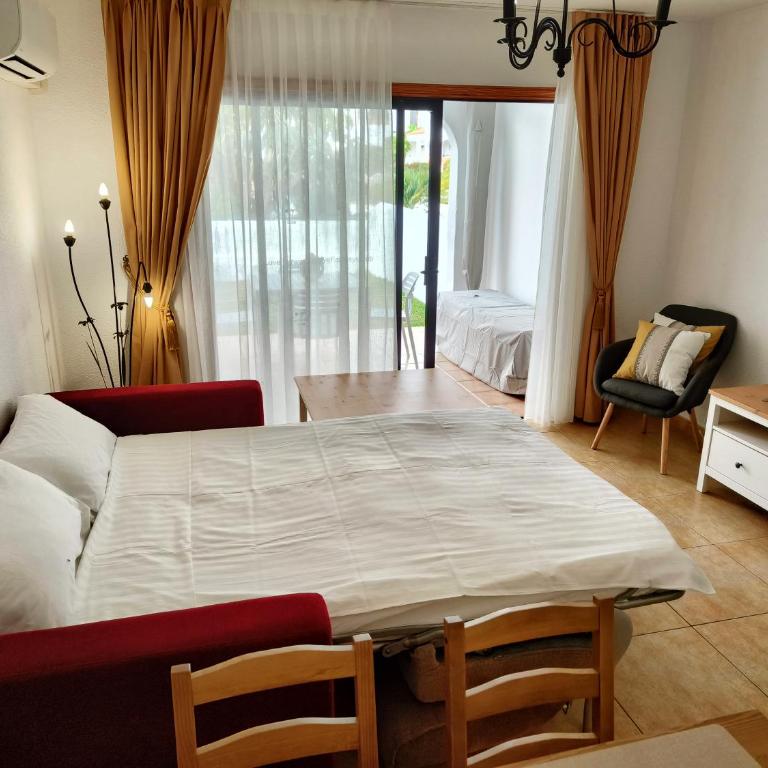 FAIRWAYS CLUB, suite B37 - Apartamento de 1 dormitorio - 18