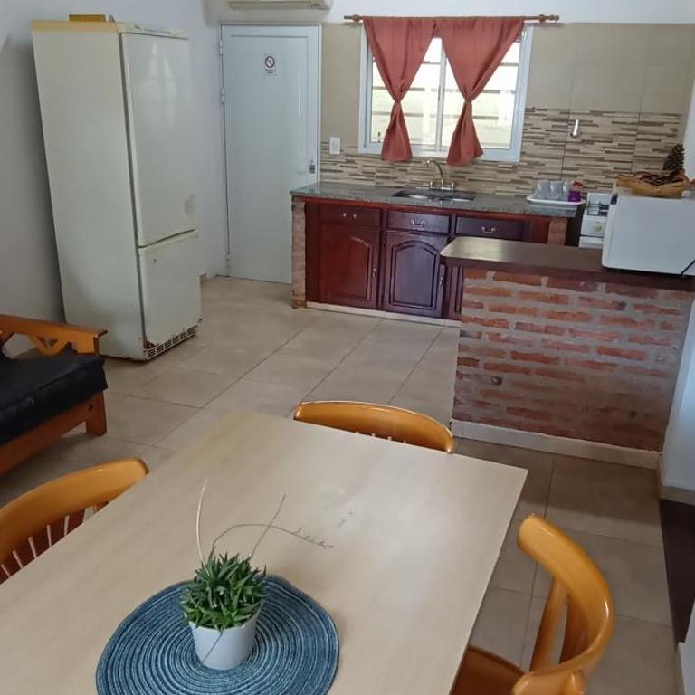 Chalet a 500mts del mar - Two-Bedroom House - 11