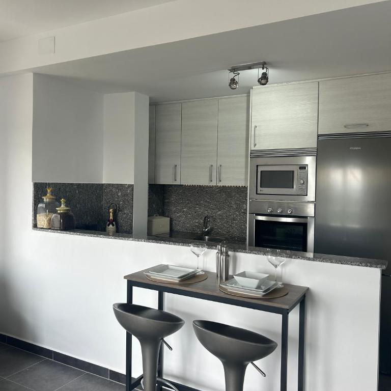 Tosca Mar Penthouse - One-Bedroom Apartment - 24
