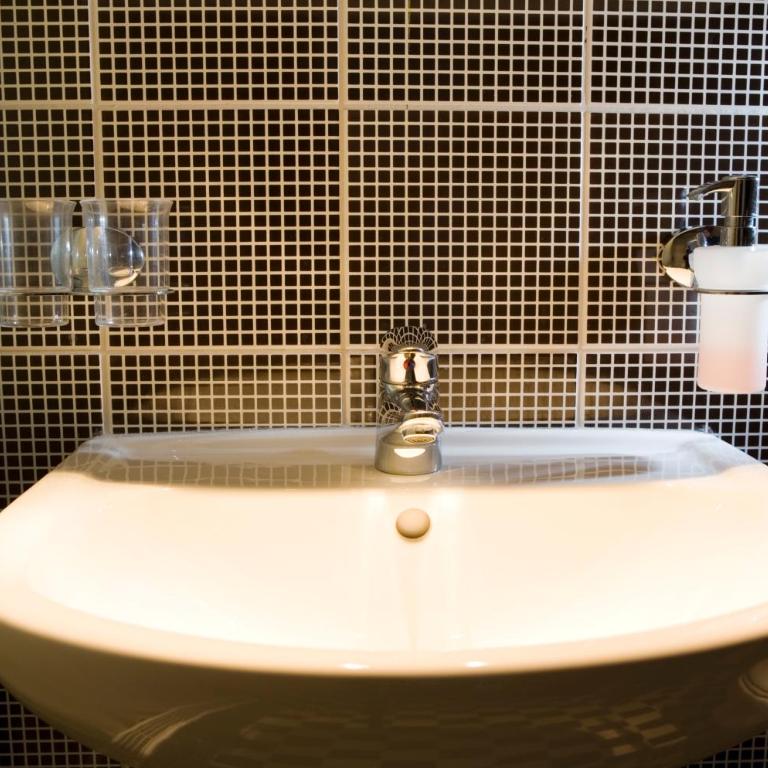 Hotel Montana by Mountain Hotels - Standard Einzelzimmer mit Dusche - 4