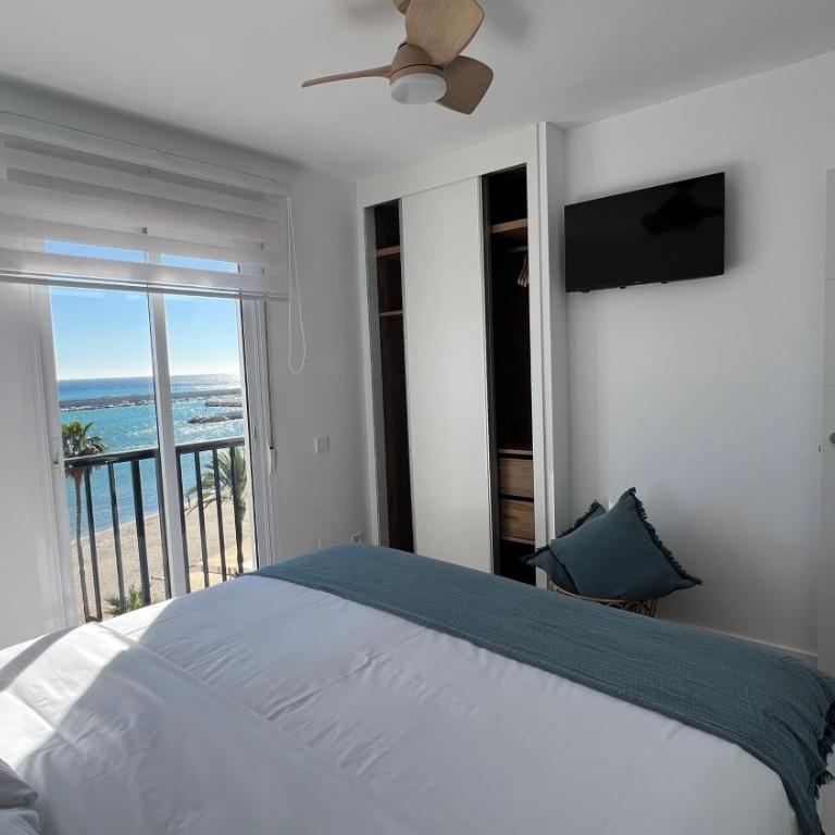 Amazing Beachfront Views - 3 Bedrooms Apartment - Apartamento de 3 dormitorios - 20