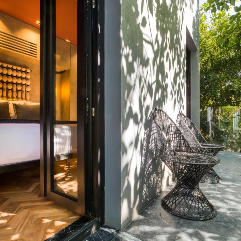 El Alfonsa - Suite with Balcony - 8