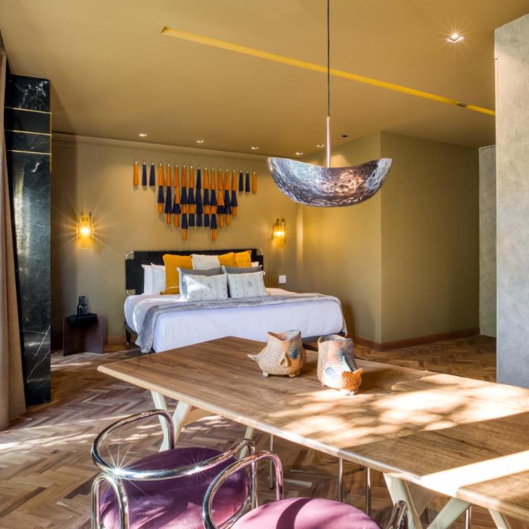 El Alfonsa - King Suite with Balcony - 12
