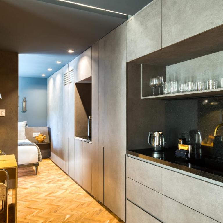 El Alfonsa - Junior Suite with Garden View - 12