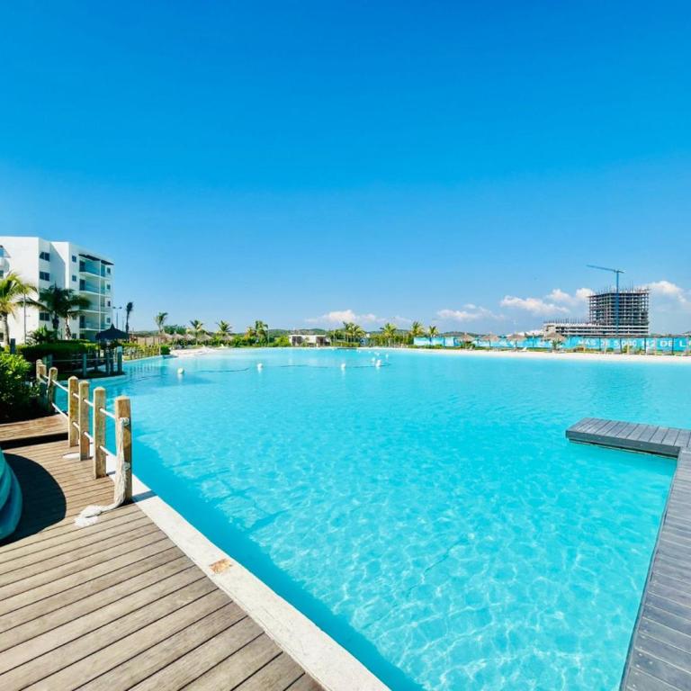 Lindo con gran alberca tipo playa by G P S rentas - Two-Bedroom Apartment - 1