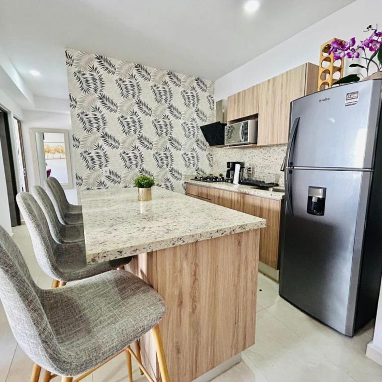 Lindo con gran alberca tipo playa by G P S rentas - Two-Bedroom Apartment - 23
