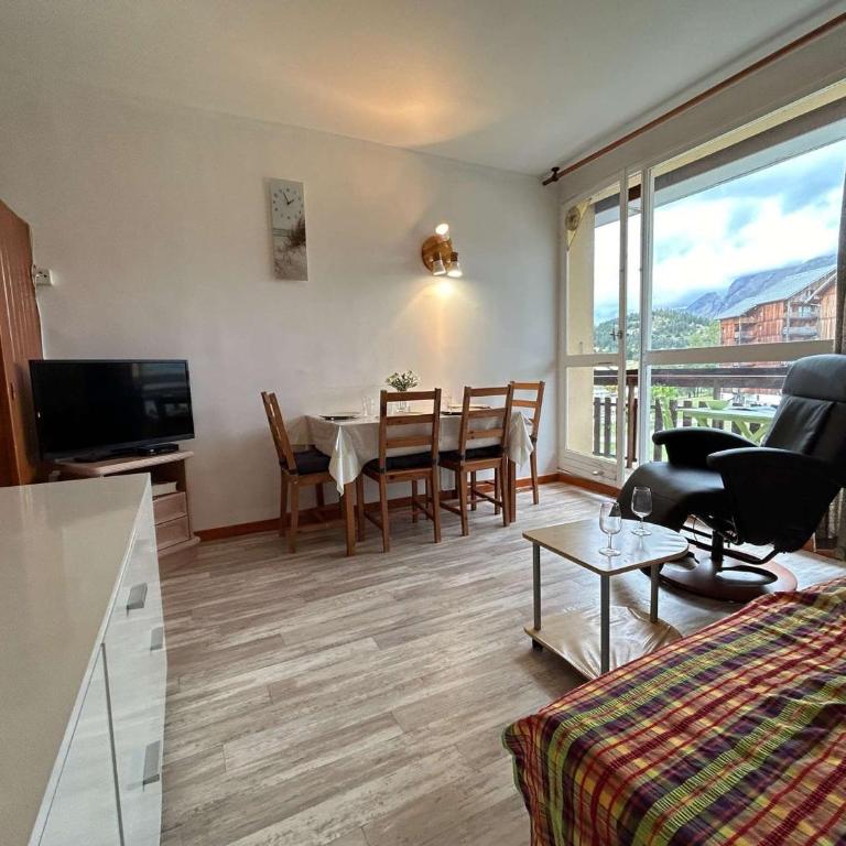Studio confort 4 pers. à 50m des pistes, Wifi, animaux admis - Appartement 1 Chambre - 9