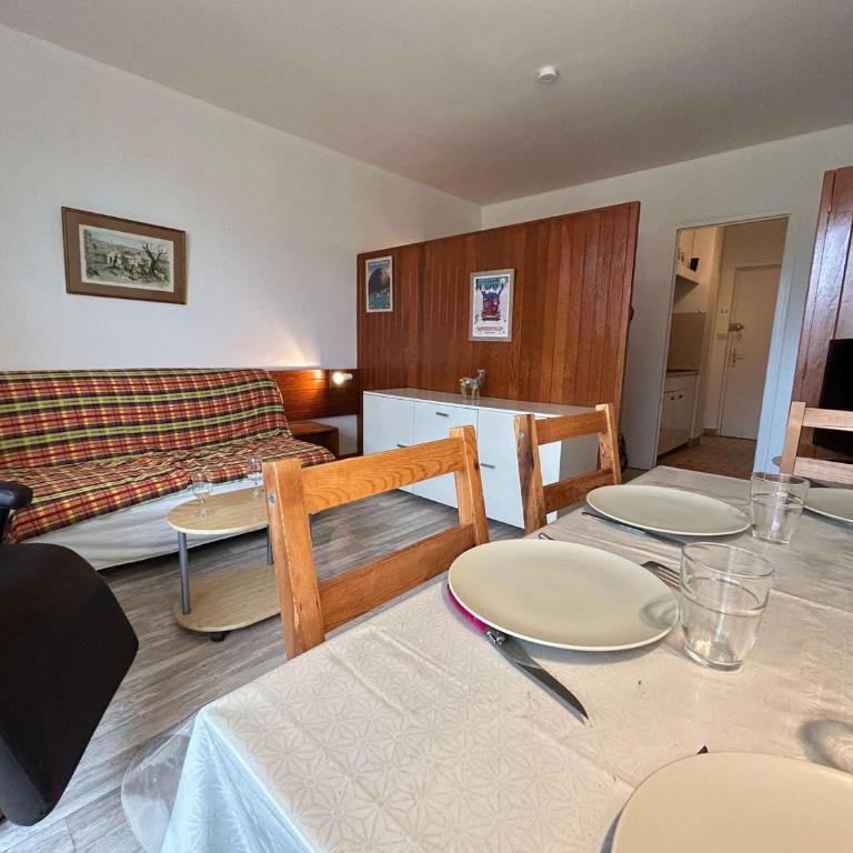 Studio confort 4 pers. à 50m des pistes, Wifi, animaux admis - Appartement 1 Chambre - 10