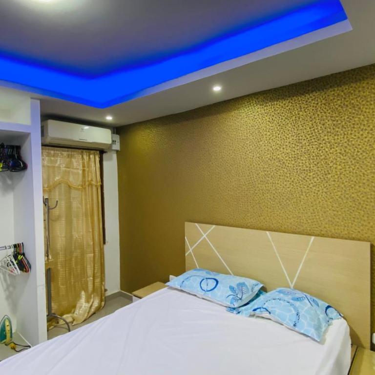 Casa Delia Rosa Hostal - Habitación Doble con baño privado - 1