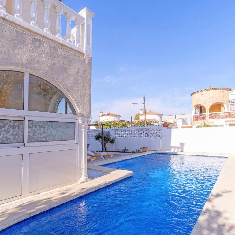 Apart-rent Casa Requesens 0007 - Villa con piscina privada - 37