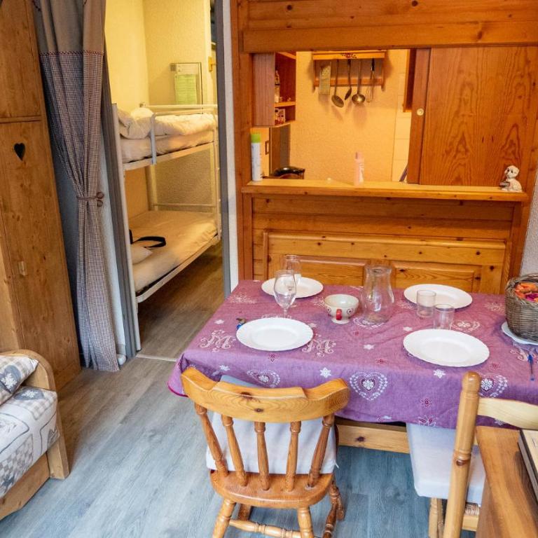 Magnifique studio au pied du télécabine d'Arrondaz et des pistes de ski - Apartamento de 2 dormitorios - 9