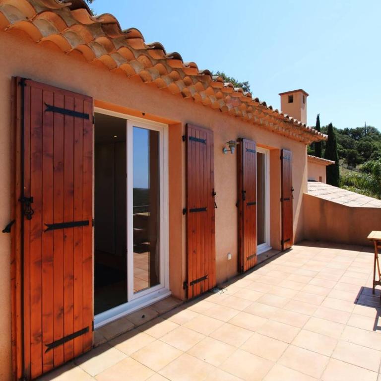 Villa Blue Hill pour 6 personnes avec piscine privée et vue mer à La Londe-Les-Maures - Casa Vacacional de 3 dormitorios - 6