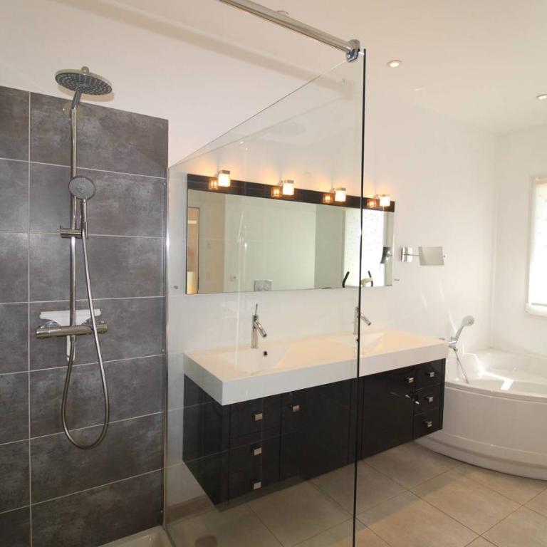 Villa Blue Hill pour 6 personnes avec piscine privée et vue mer à La Londe-Les-Maures - Casa Vacacional de 3 dormitorios - 18